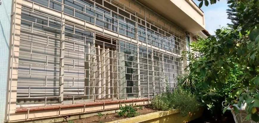Foto 1 de Casa com 4 Quartos à venda, 189m² em Jardim Itú Sabará, Porto Alegre