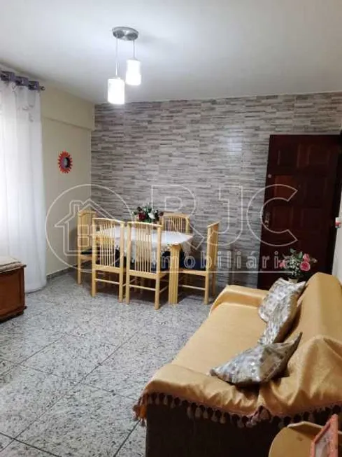 Foto 1 de Apartamento com 2 Quartos à venda, 37m² em Jardim Cascata, Teresópolis