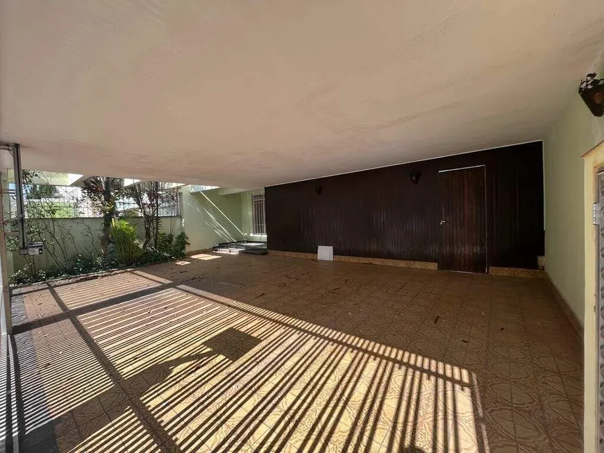 Foto 1 de Sobrado com 3 Quartos à venda, 250m² em Vila Tramontano, São Paulo