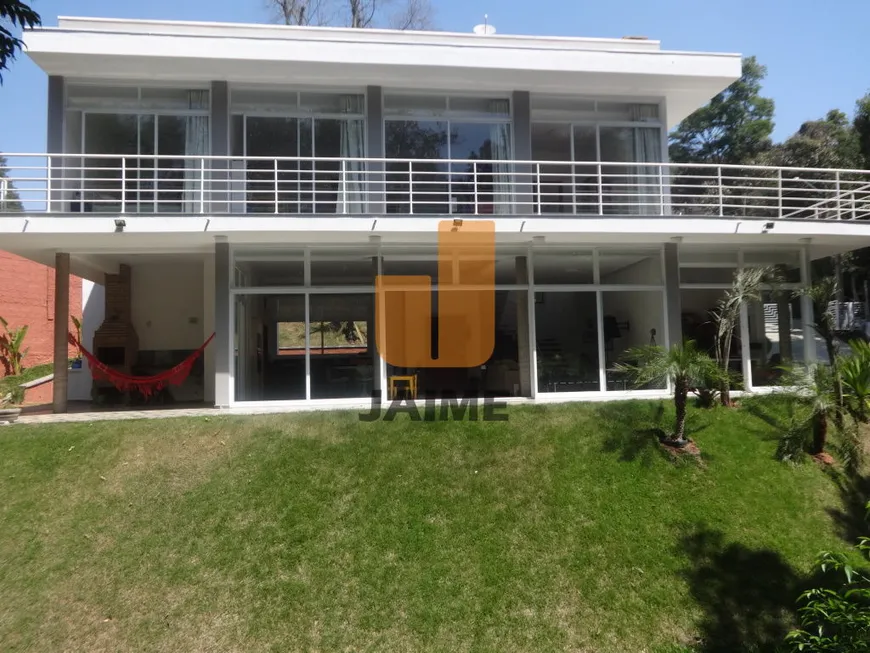 Foto 1 de Sobrado com 4 Quartos à venda, 350m² em Centro, Mairiporã