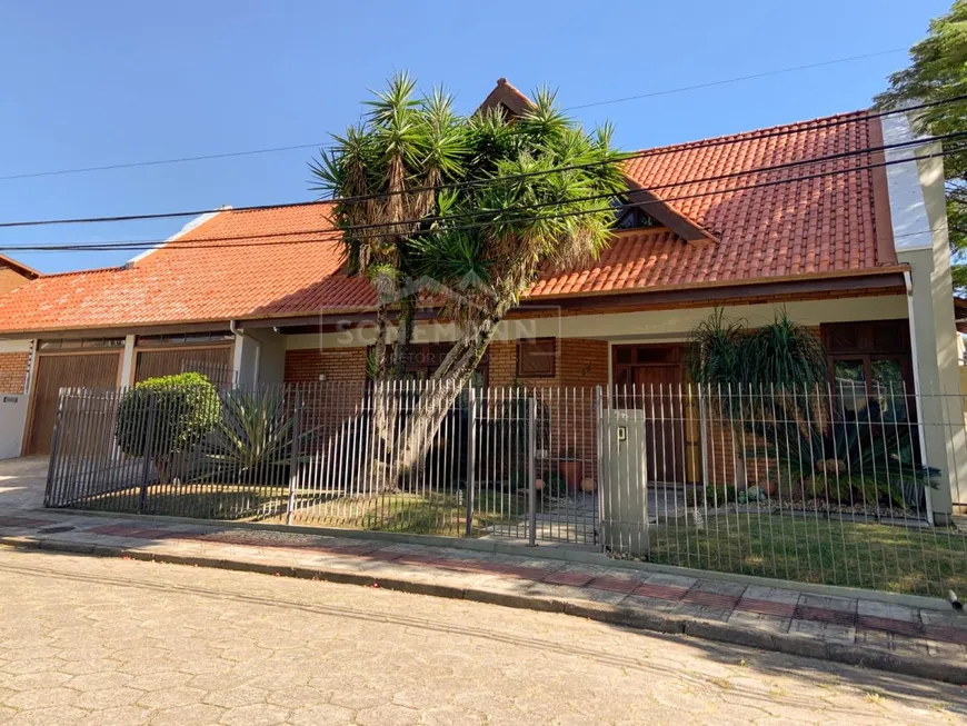 Foto 1 de Casa com 3 Quartos à venda, 313m² em Itaguaçu, Florianópolis