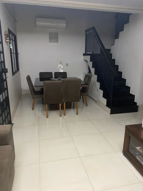 Foto 1 de Casa de Condomínio com 4 Quartos à venda, 116m² em Barra do Pari, Cuiabá