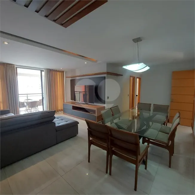 Foto 1 de Apartamento com 3 Quartos à venda, 120m² em Icaraí, Niterói