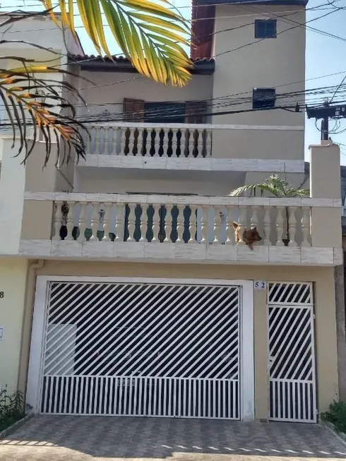 Foto 1 de Casa de Condomínio com 3 Quartos à venda, 270m² em Nova Era, Caieiras