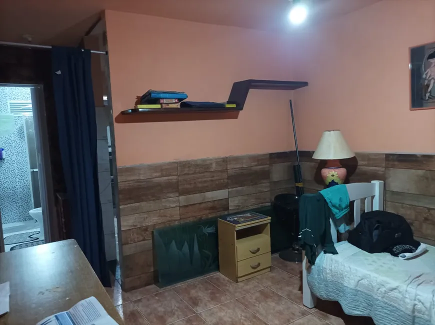 Foto 1 de Casa de Condomínio com 3 Quartos à venda, 75m² em Barreira Bacaxa, Saquarema