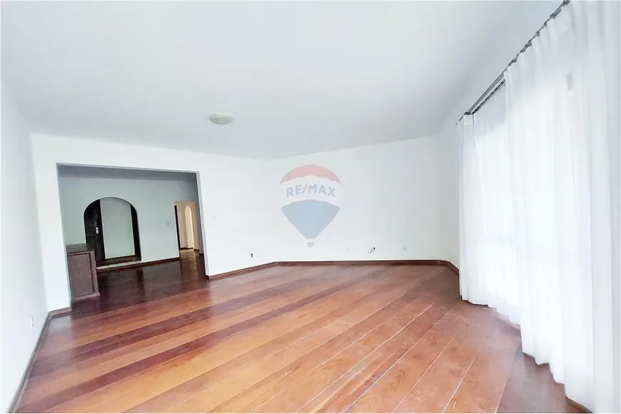 Foto 1 de Apartamento com 4 Quartos à venda, 214m² em Ondina, Salvador