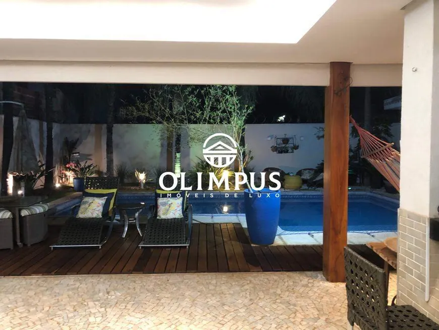 Foto 1 de Casa com 4 Quartos para alugar, 450m² em Morada da Colina, Uberlândia