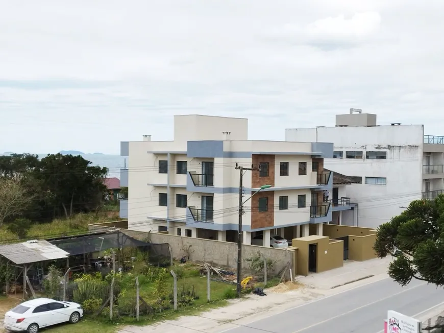 Foto 1 de Apartamento com 3 Quartos à venda, 79m² em Princesa do Mar, Itapoá