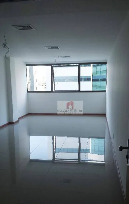 Foto 1 de Sala Comercial para alugar, 70m² em Paralela, Salvador