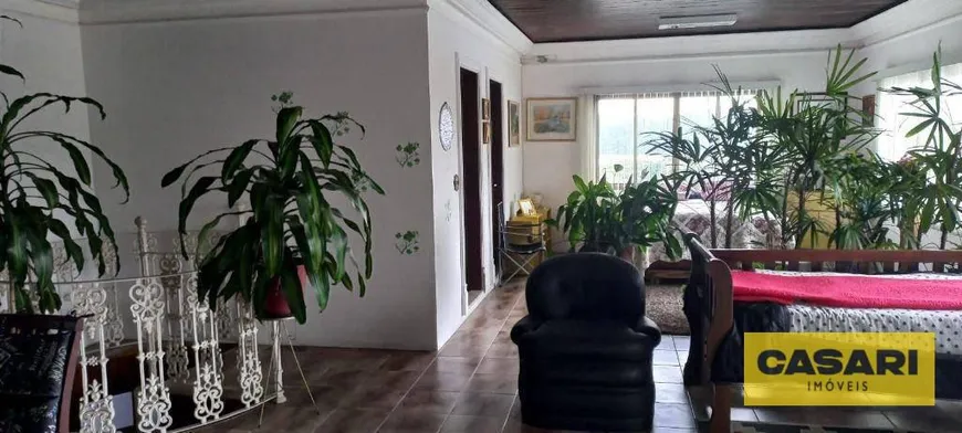 Foto 1 de Casa com 3 Quartos à venda, 600m² em Rio Grande, São Bernardo do Campo