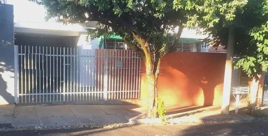 Foto 1 de Casa com 4 Quartos para alugar, 190m² em Vila Nossa Senhora Aparecida, São José do Rio Preto