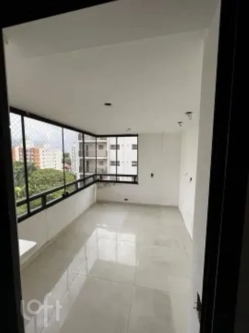 Foto 1 de Apartamento com 4 Quartos à venda, 227m² em Moema, São Paulo