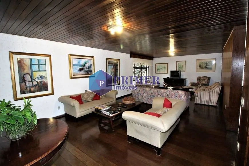 Foto 1 de Casa com 4 Quartos à venda, 385m² em Mangabeiras, Belo Horizonte