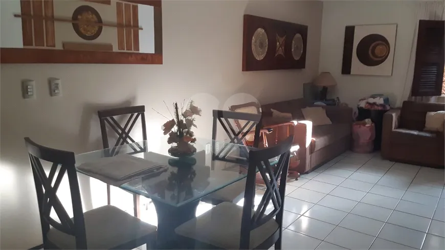 Foto 1 de Casa com 2 Quartos à venda, 90m² em Sapiranga, Fortaleza