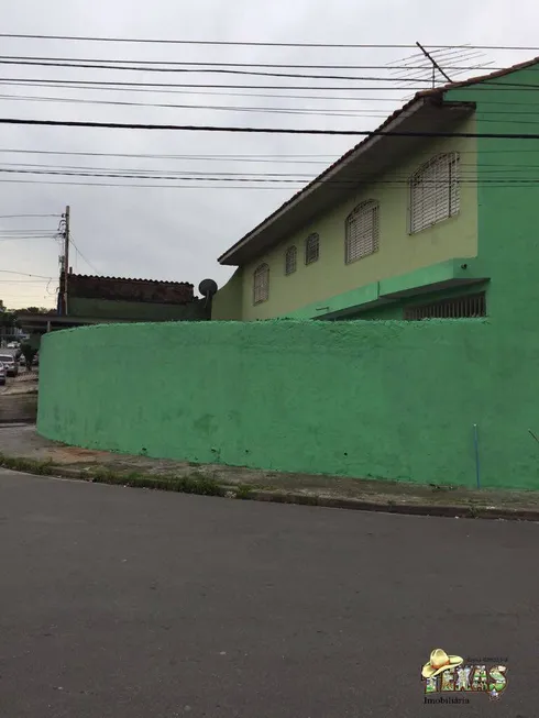 Foto 1 de Sobrado com 3 Quartos à venda, 150m² em Cidade A E Carvalho, São Paulo