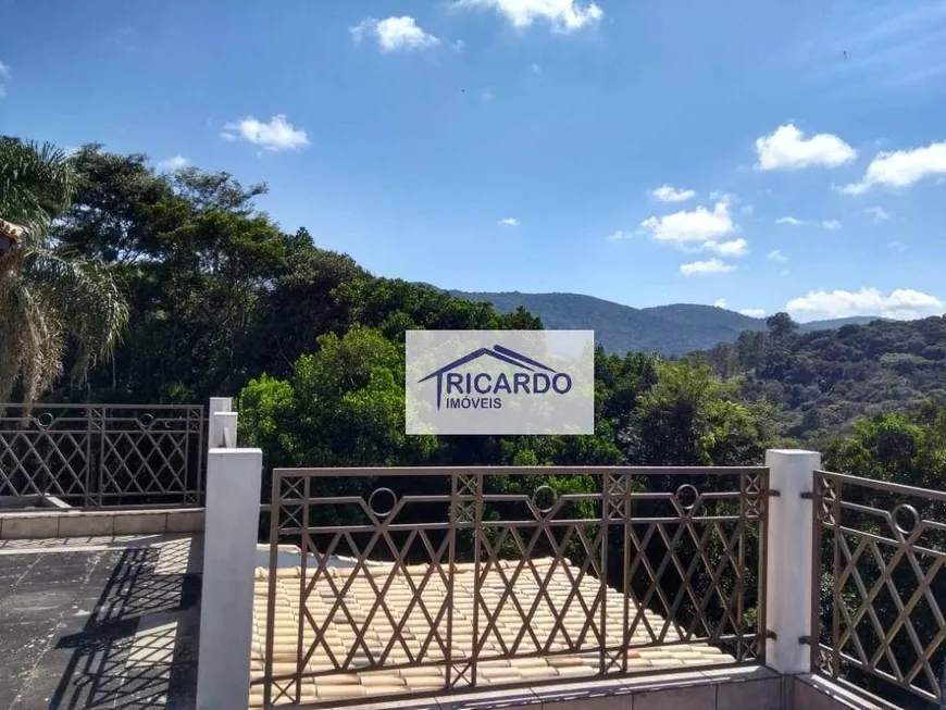 Foto 1 de Fazenda/Sítio com 3 Quartos à venda, 398m² em Rio Abaixo, Mairiporã