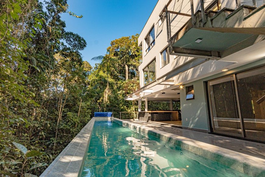 Foto 1 de Casa de Condomínio com 6 Quartos à venda, 975m² em São Pedro, Guarujá