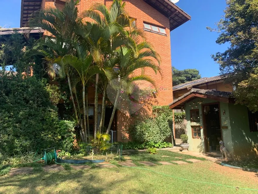 Foto 1 de Casa com 4 Quartos à venda, 410m² em Palos Verdes, Carapicuíba