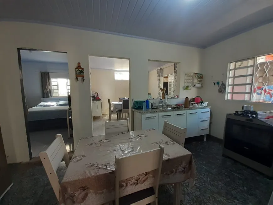 Foto 1 de Casa com 3 Quartos à venda, 200m² em Arapoanga, Brasília