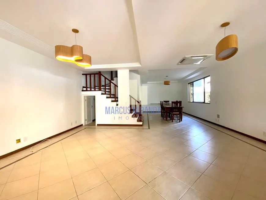 Foto 1 de Casa com 4 Quartos à venda, 311m² em Barra da Tijuca, Rio de Janeiro