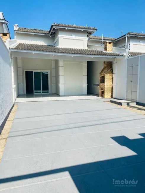 Foto 1 de Casa com 3 Quartos à venda, 175m² em Sapiranga, Fortaleza