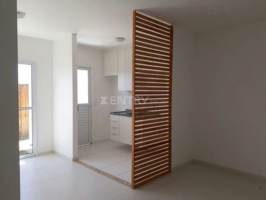 Foto 1 de Casa com 2 Quartos à venda, 70m² em Medeiros, Jundiaí