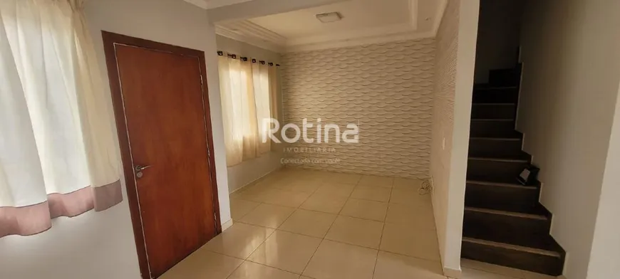 Foto 1 de Casa com 3 Quartos à venda, 90m² em Tubalina, Uberlândia