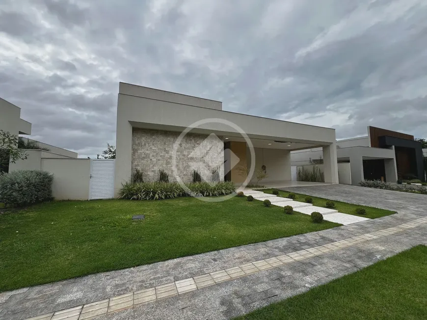 Foto 1 de Casa de Condomínio com 4 Quartos à venda, 348m² em Jardim Alphaville, Goiânia