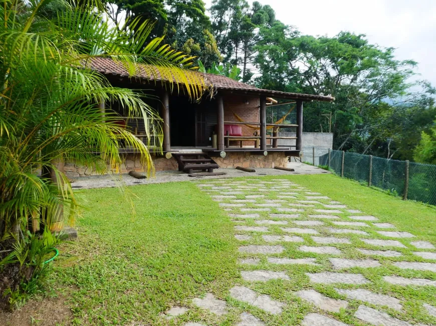 Foto 1 de Casa de Condomínio com 3 Quartos à venda, 119m² em Correas, Petrópolis