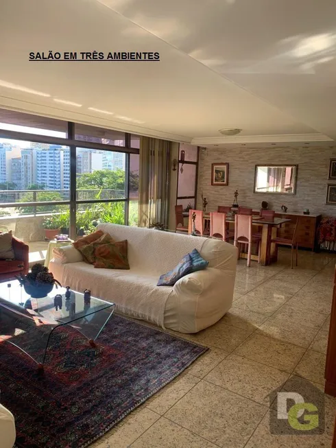 Foto 1 de Apartamento com 4 Quartos à venda, 260m² em Icaraí, Niterói