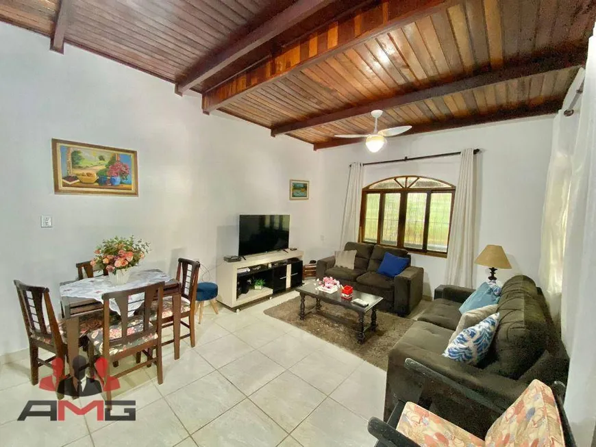 Foto 1 de Casa com 3 Quartos à venda, 226m² em Guaratuba, Bertioga