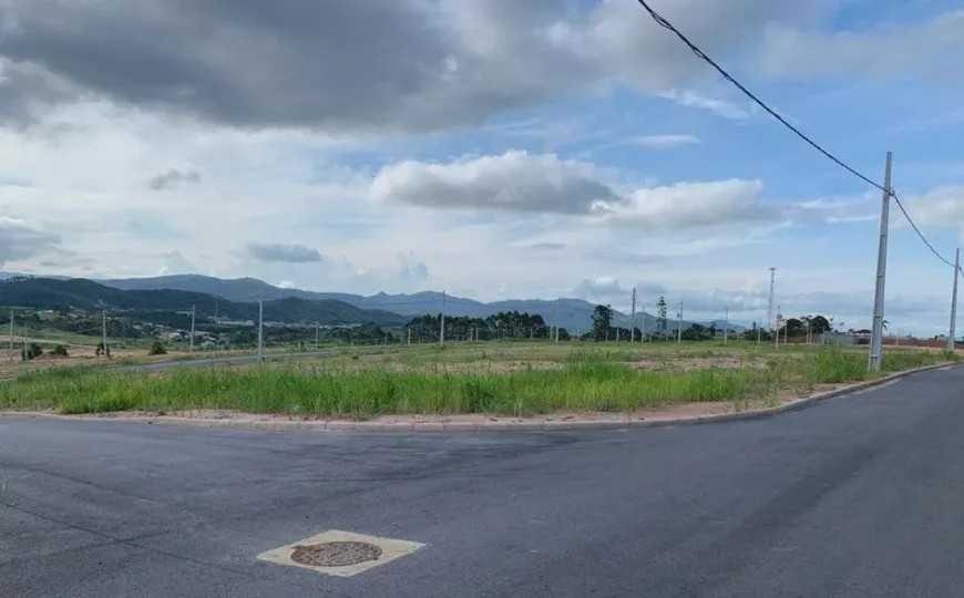 Foto 1 de Lote/Terreno à venda, 360m² em Centro, Governador Celso Ramos