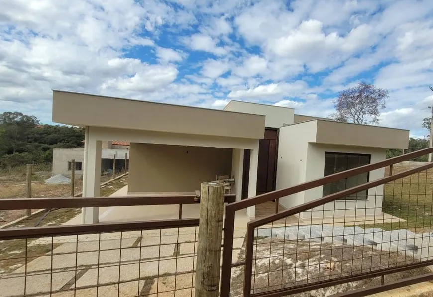 Foto 1 de Casa de Condomínio com 3 Quartos à venda, 147m² em Condominio Estancia da Mata, Jaboticatubas