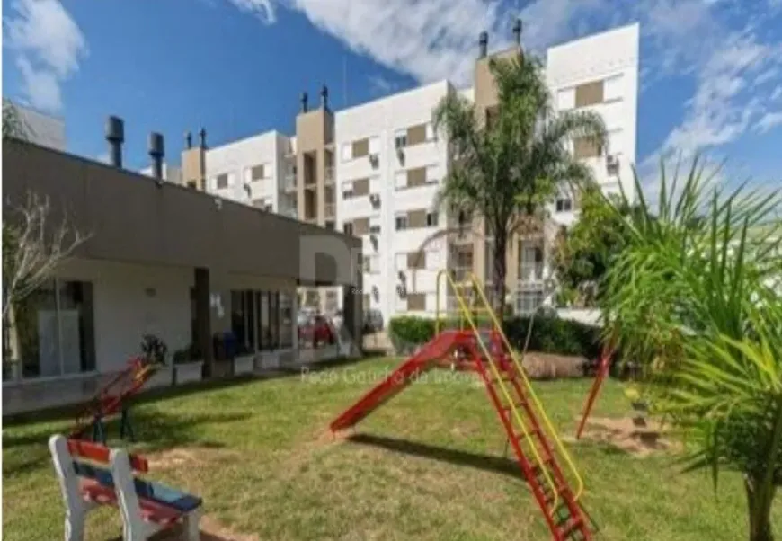 Foto 1 de Apartamento com 2 Quartos à venda, 50m² em Vila Nova, Porto Alegre