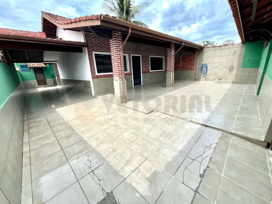 Foto 1 de Casa com 4 Quartos à venda, 217m² em Balneário dos Golfinhos , Caraguatatuba