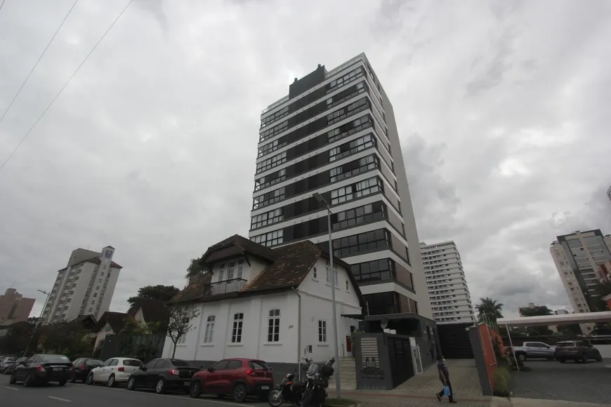 Foto 1 de Apartamento com 2 Quartos à venda, 122m² em Atiradores, Joinville