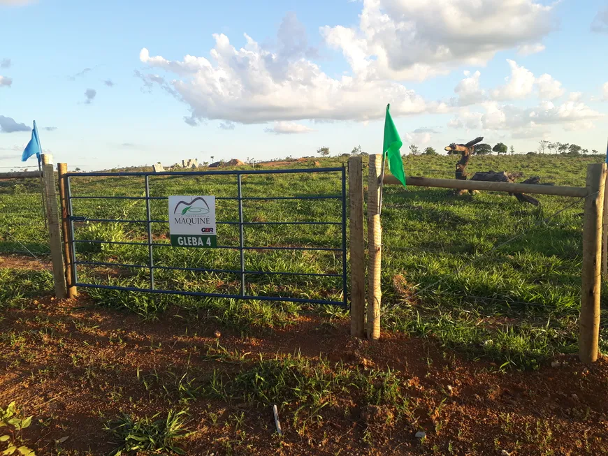 Foto 1 de Lote/Terreno à venda, 20000m² em Zona Rural, Araçaí