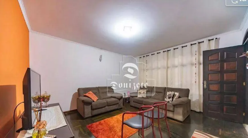 Foto 1 de Sobrado com 3 Quartos à venda, 190m² em Vila Valparaiso, Santo André