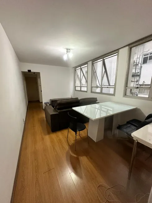 Foto 1 de Apartamento com 3 Quartos para alugar, 92m² em Vila Clementino, São Paulo