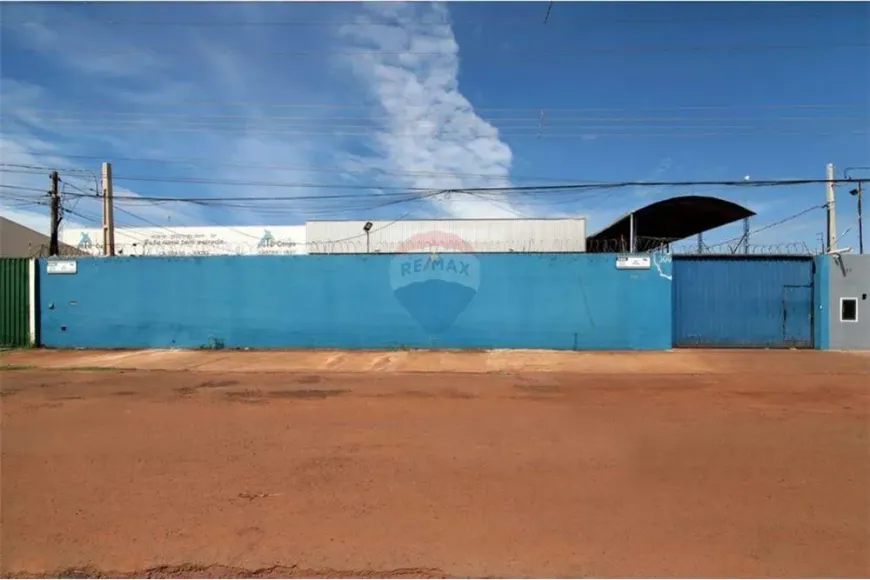 Foto 1 de Galpão/Depósito/Armazém para alugar, 895m² em Parque Industrial Coronel Quito Junqueira, Ribeirão Preto