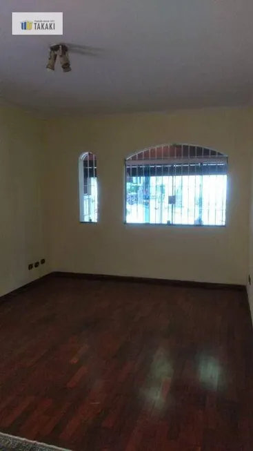 Foto 1 de Sobrado com 3 Quartos à venda, 130m² em Saúde, São Paulo