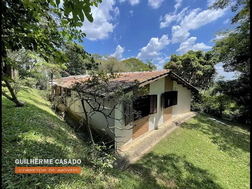 Foto 1 de Fazenda/Sítio com 4 Quartos à venda, 206m² em Cemucam, Cotia