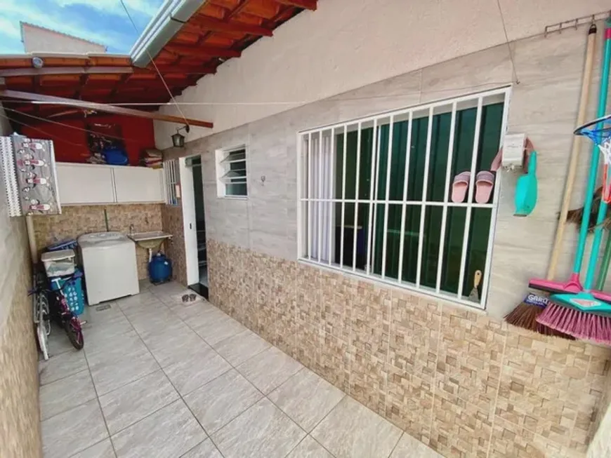 Foto 1 de Casa com 2 Quartos à venda, 150m² em Ingleses do Rio Vermelho, Florianópolis