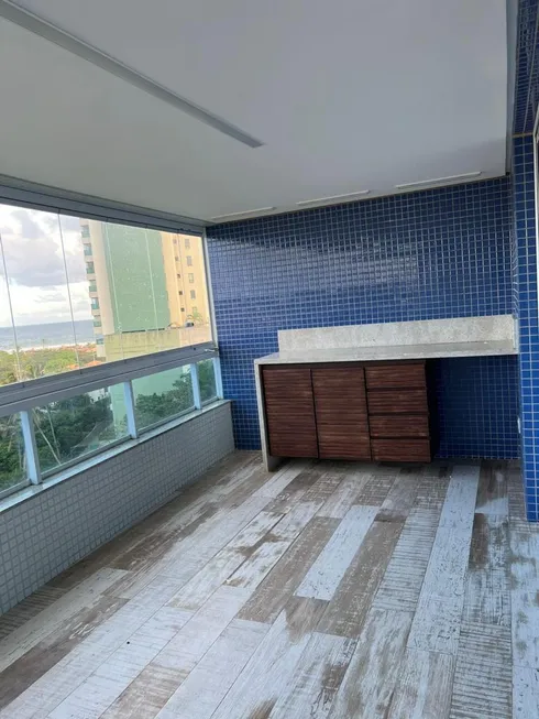 Foto 1 de Apartamento com 3 Quartos à venda, 162m² em Patamares, Salvador