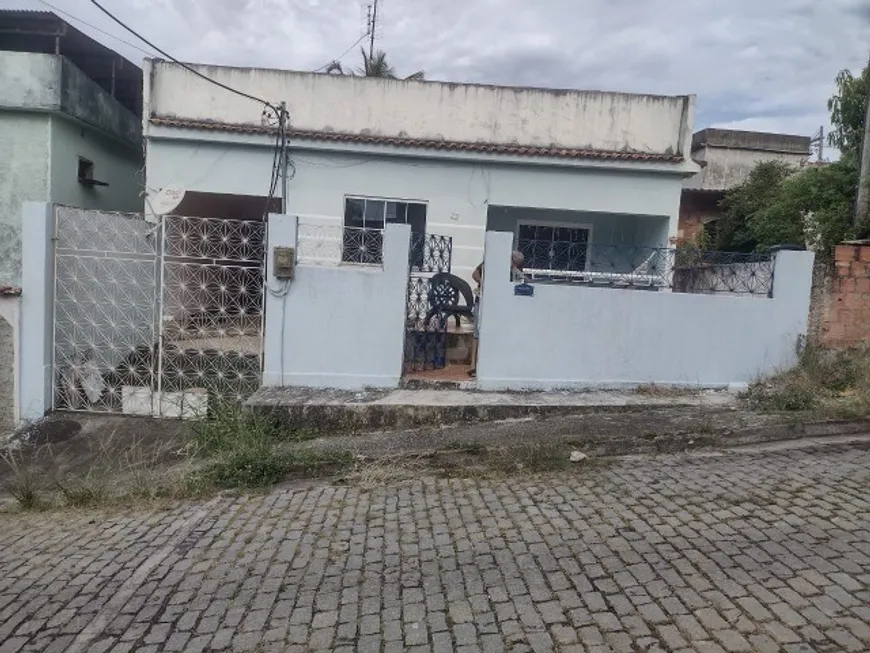 Foto 1 de Casa com 2 Quartos à venda, 252m² em Sepetiba, Rio de Janeiro