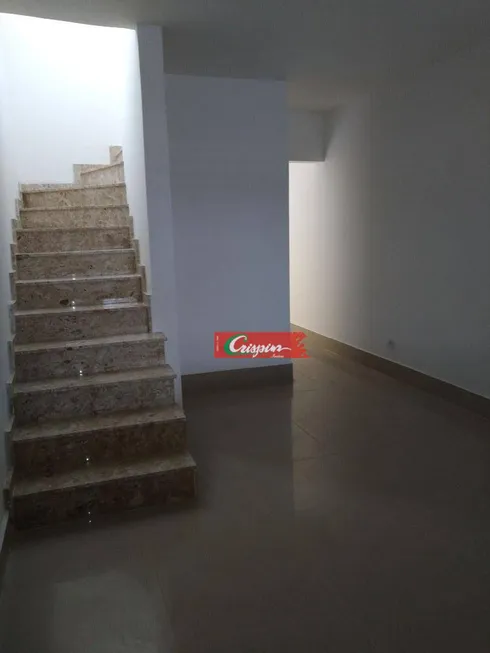 Foto 1 de Sobrado com 3 Quartos à venda, 150m² em Jardim Vila Galvão, Guarulhos