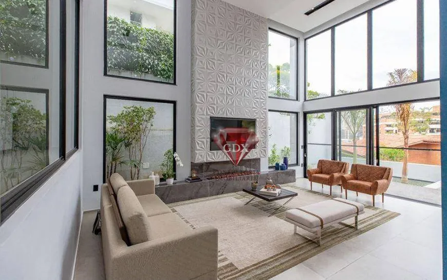 Foto 1 de Casa de Condomínio com 4 Quartos à venda, 511m² em Morumbi, São Paulo