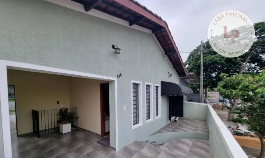 Foto 1 de Casa com 3 Quartos à venda, 204m² em Nova Vinhedo, Vinhedo