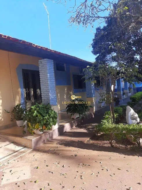 Foto 1 de Fazenda/Sítio com 4 Quartos à venda, 2282m² em Chácara Flora Araraquara, Araraquara