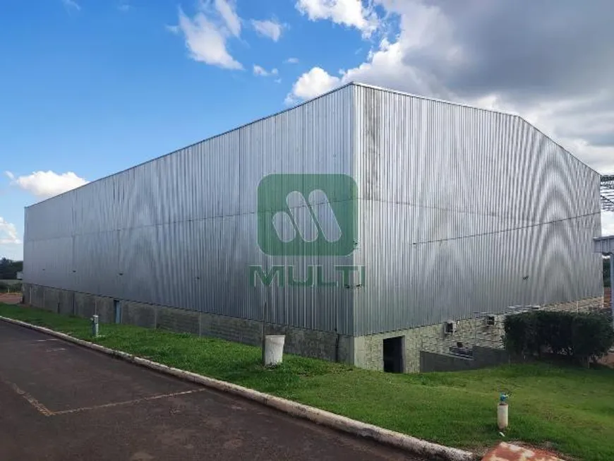 Foto 1 de Galpão/Depósito/Armazém com 1 Quarto para alugar, 1800m² em Distrito Industrial, Uberlândia